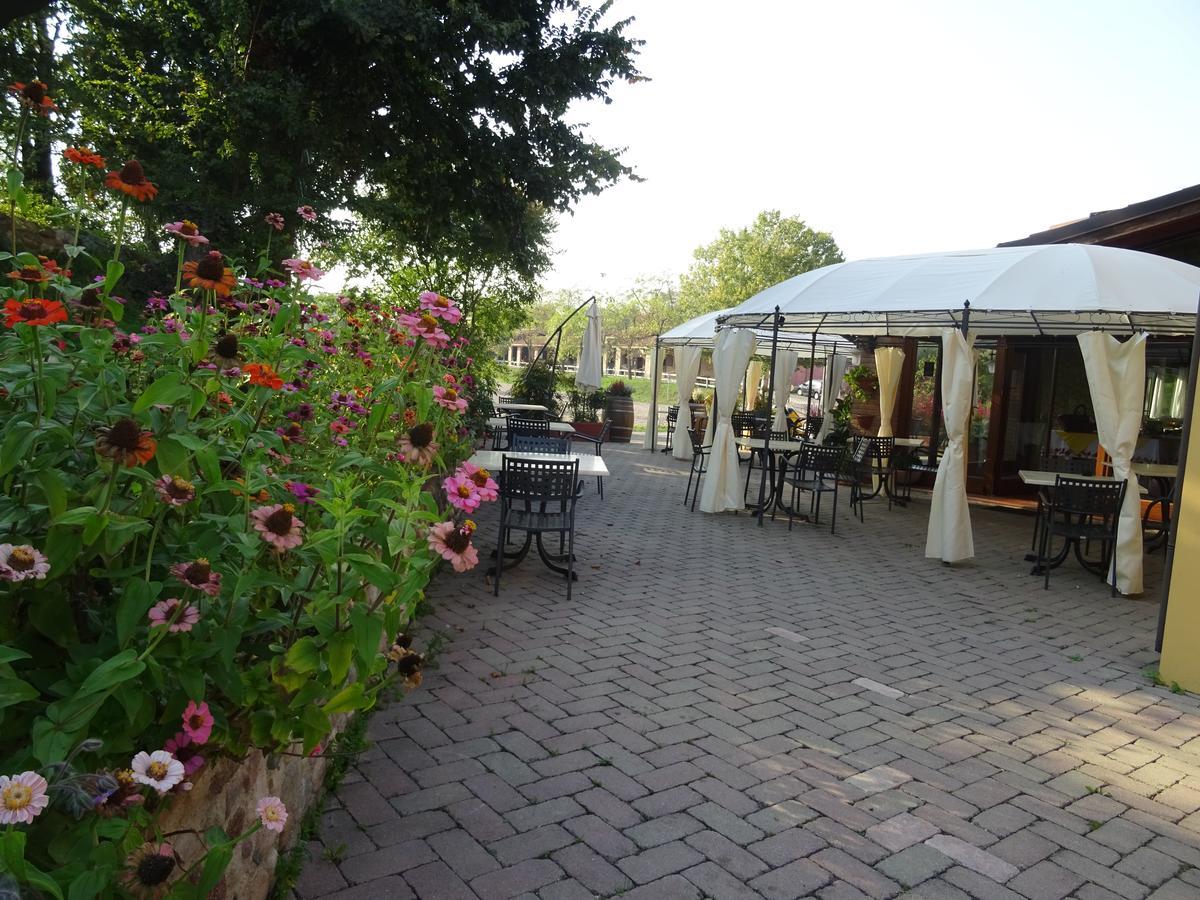 Agriturismo Cascina Le Volpi Solferino Dış mekan fotoğraf