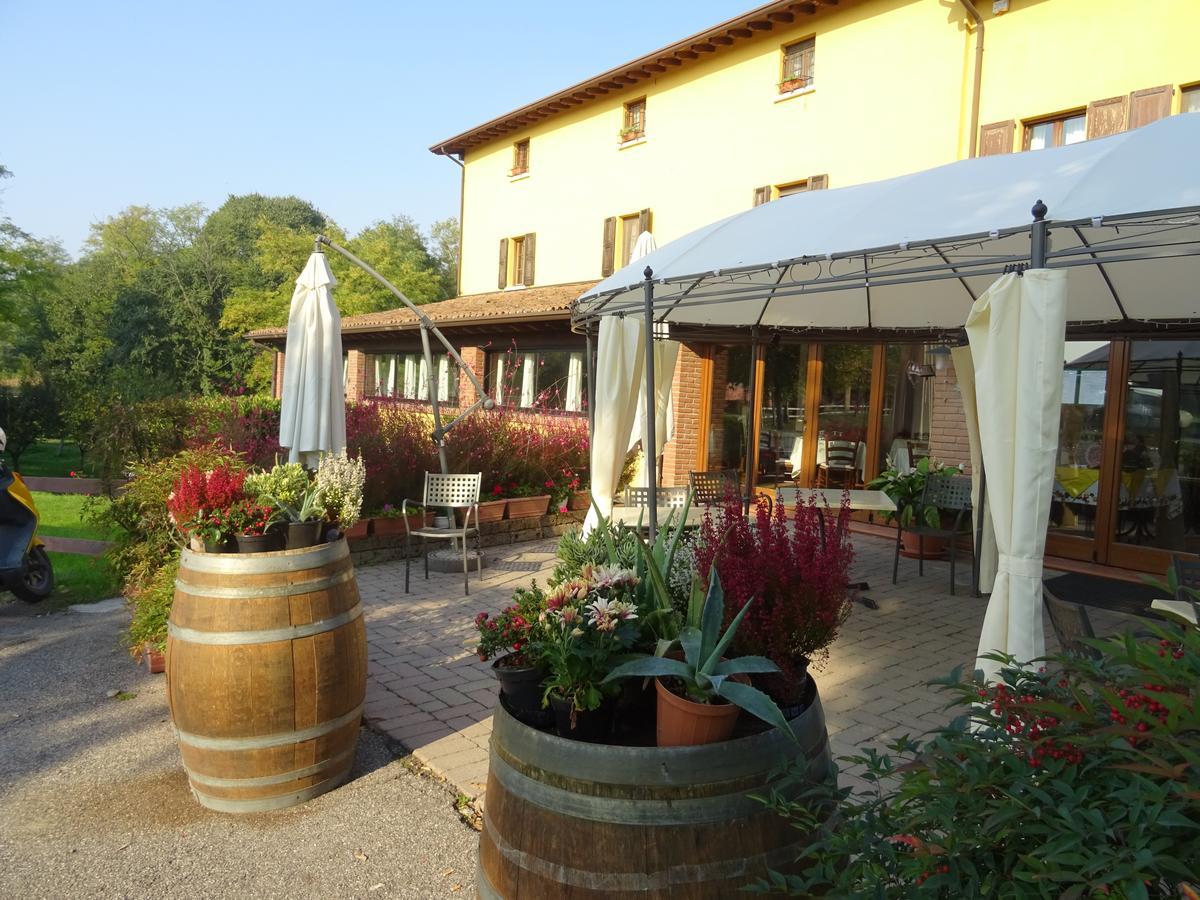 Agriturismo Cascina Le Volpi Solferino Dış mekan fotoğraf